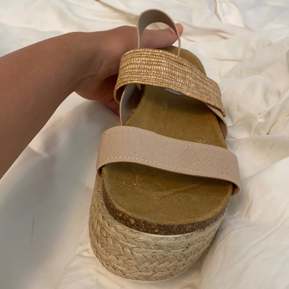 Steve Madden tan sandals